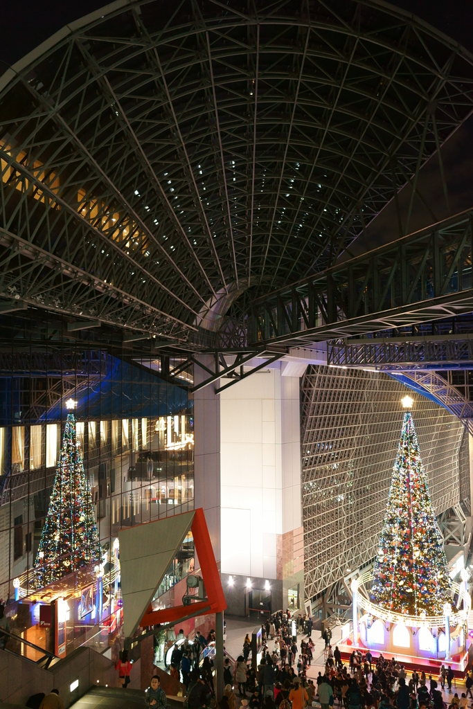 Double Trees at Kyoto station