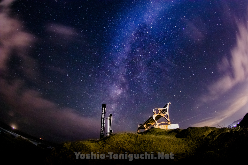 星降る白いベンチ