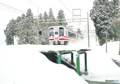 雪国の電車