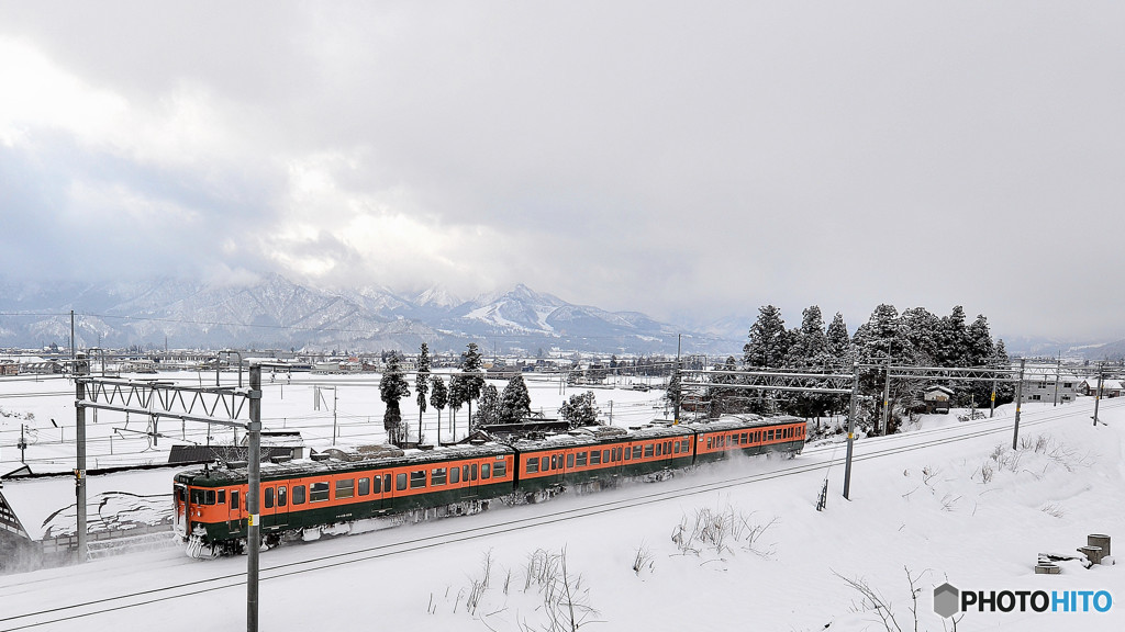 雪国の電車2