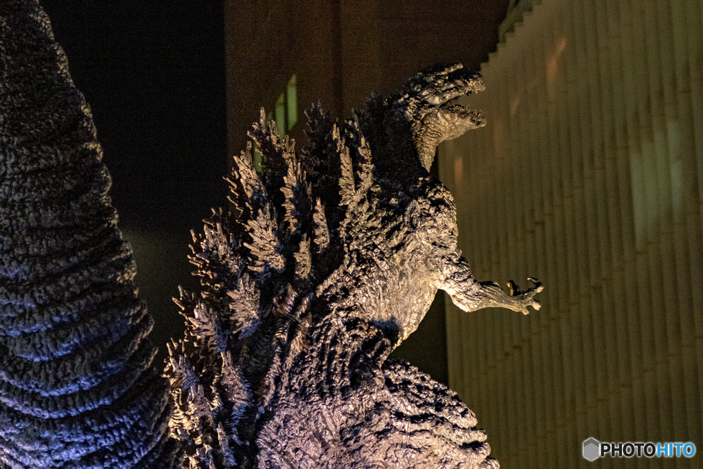 ゴジラ上陸