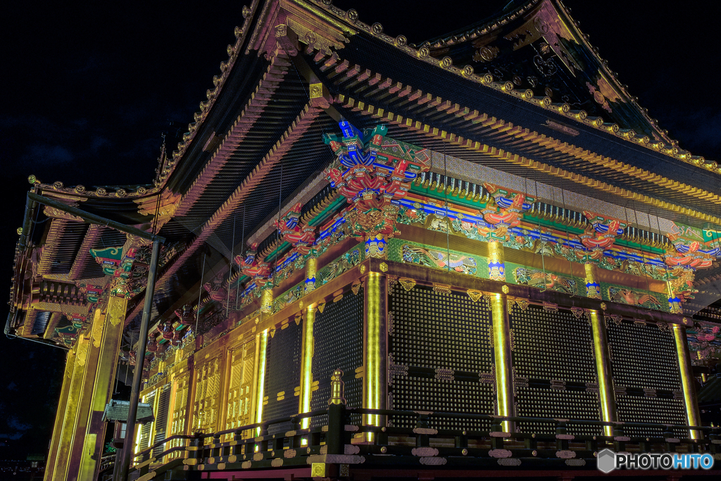 夢叶う光の夜-社殿-