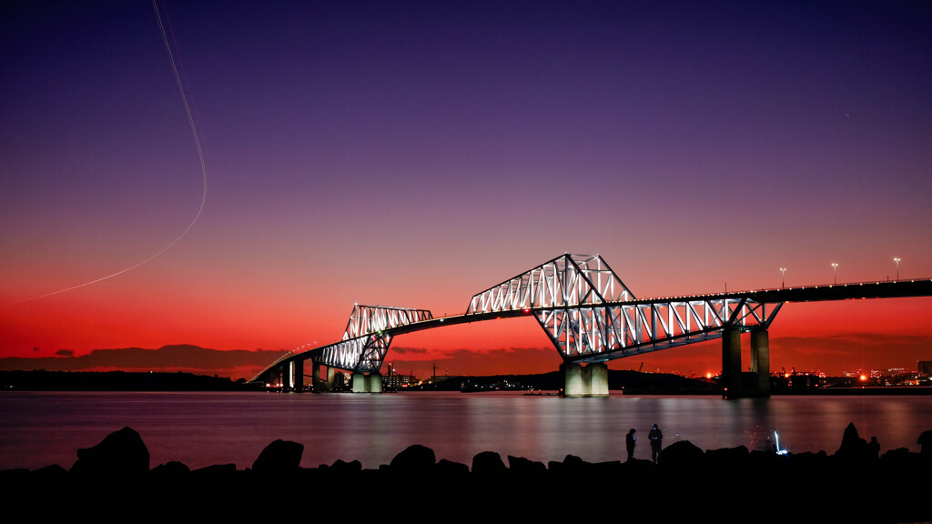 Lighting of gate bridge
