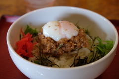 にく味噌丼