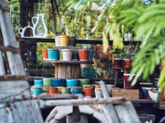 カラフルな植木鉢