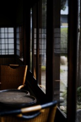 サロン窓辺