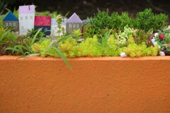 擁壁のある住宅地