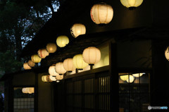 夕ぐれ時、深大寺にて