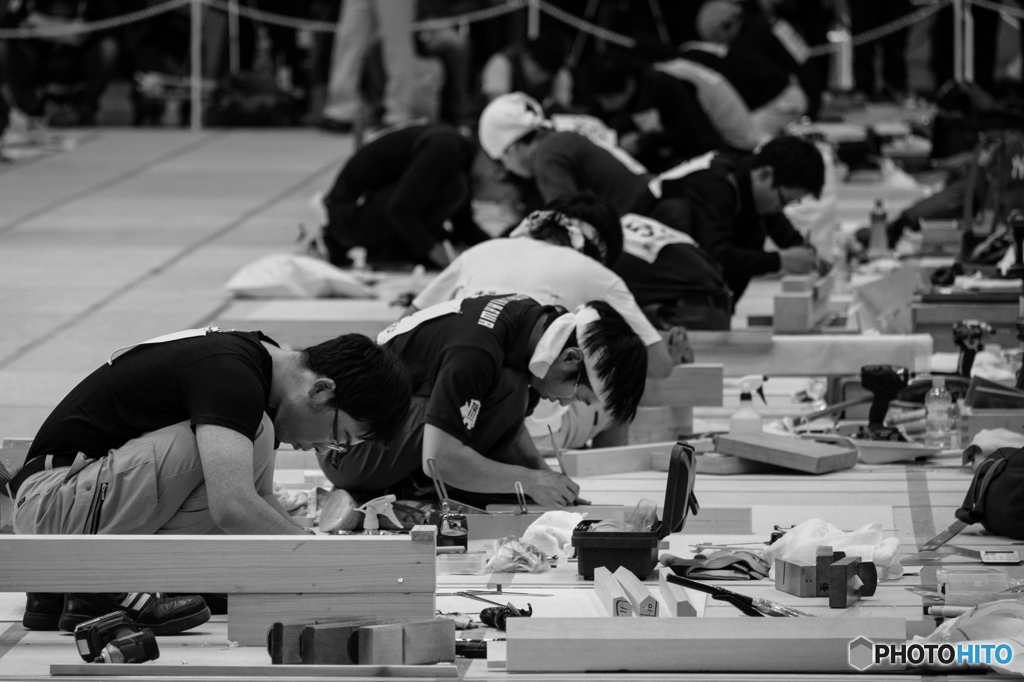 まず、線を引く