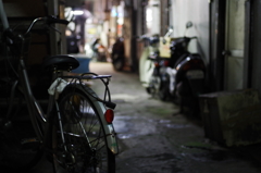 夜の路地裏