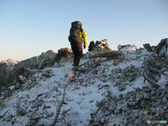 出発した登山者