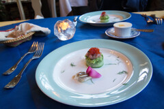 素敵に盛り付けられたお料理