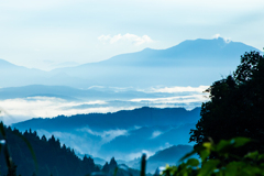 トンネル抜けると見えた風景