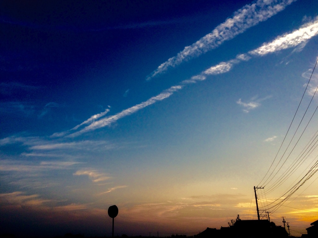 集落の空