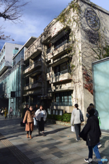 表参道ヒルズ同潤館_３