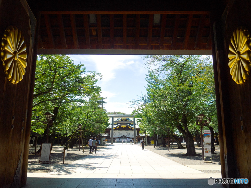 靖国神社拝殿