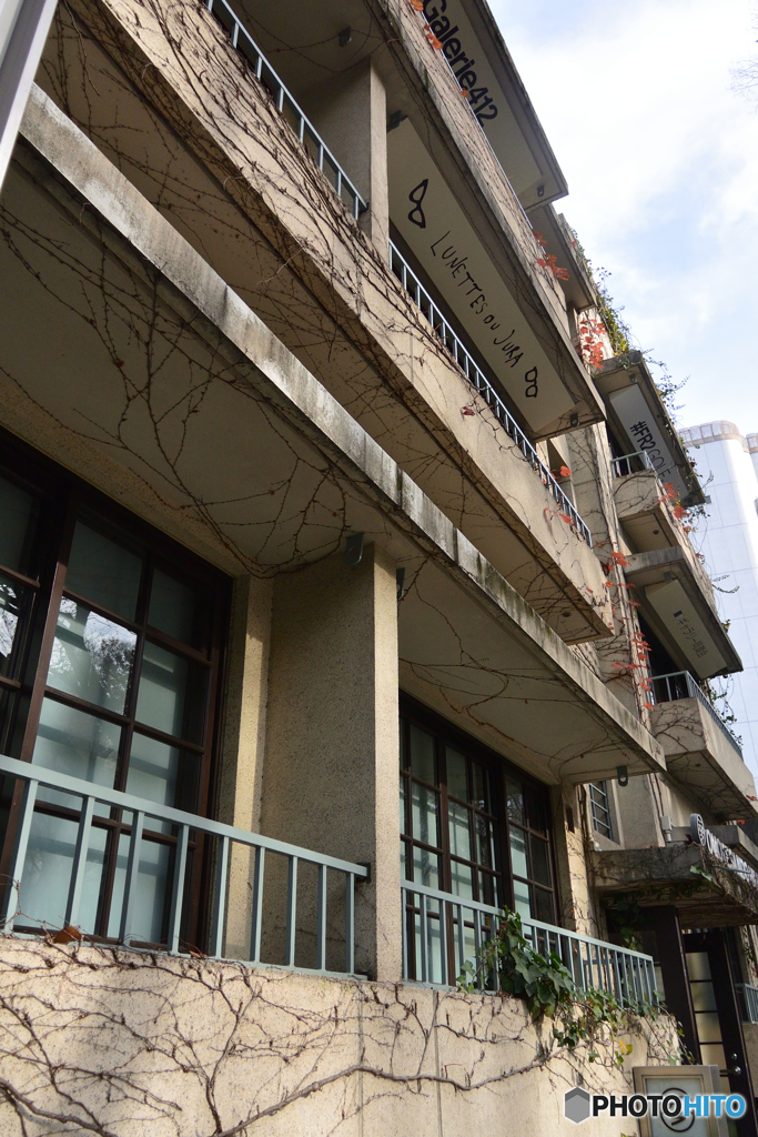 表参道ヒルズ同潤館_2