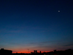 夏至の夜明け
