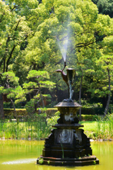 鶴の噴水