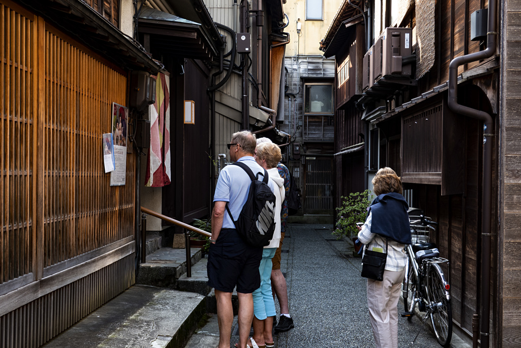 主計町茶屋街の路地裏で