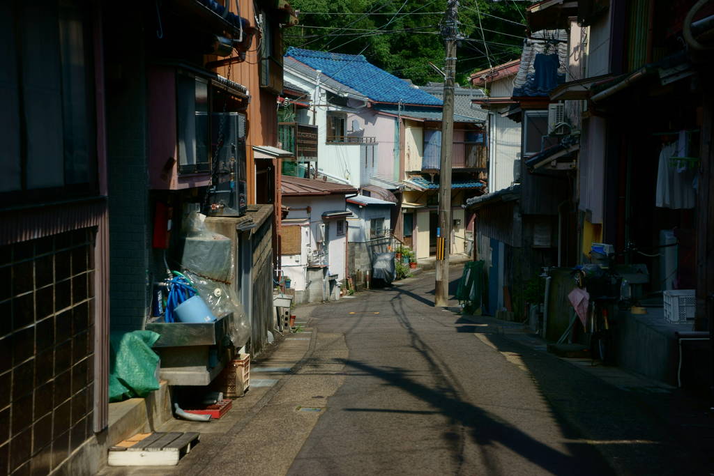 路地裏にて