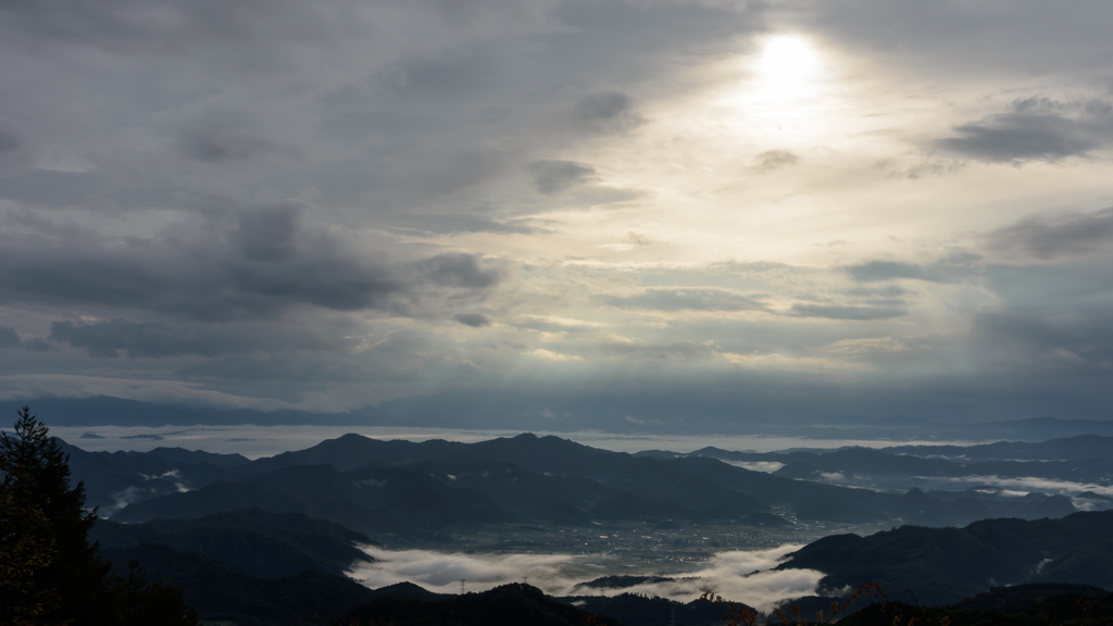 雲海から望む