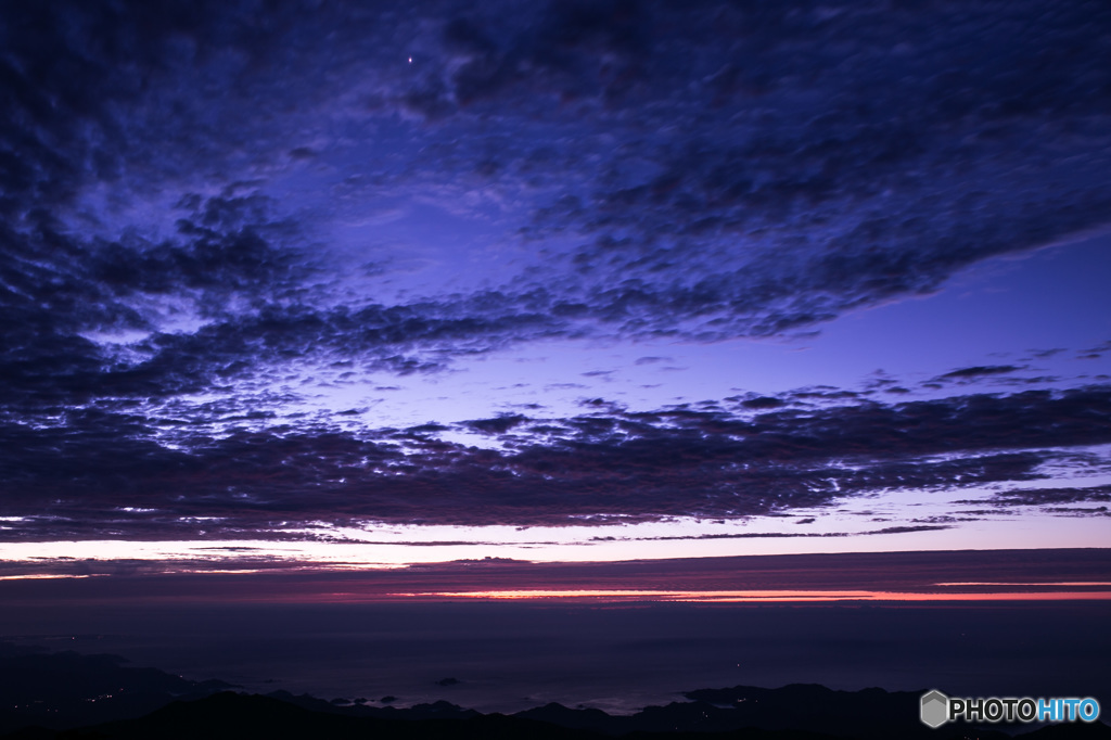夜明け前の熊野灘