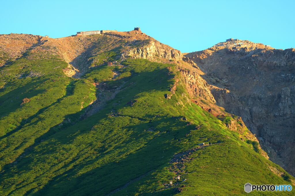 早朝の御岳山