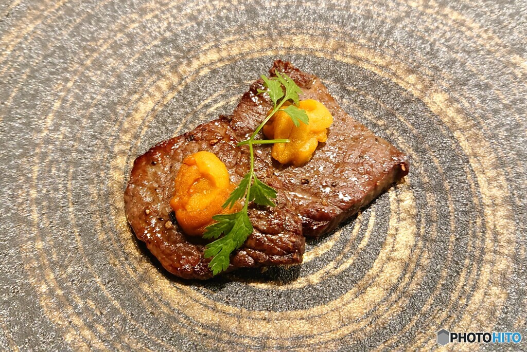 熊野牛と雲丹炙り焼き