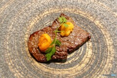 熊野牛と雲丹炙り焼き