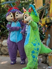 恐竜のようなトナカイのようなリスたち