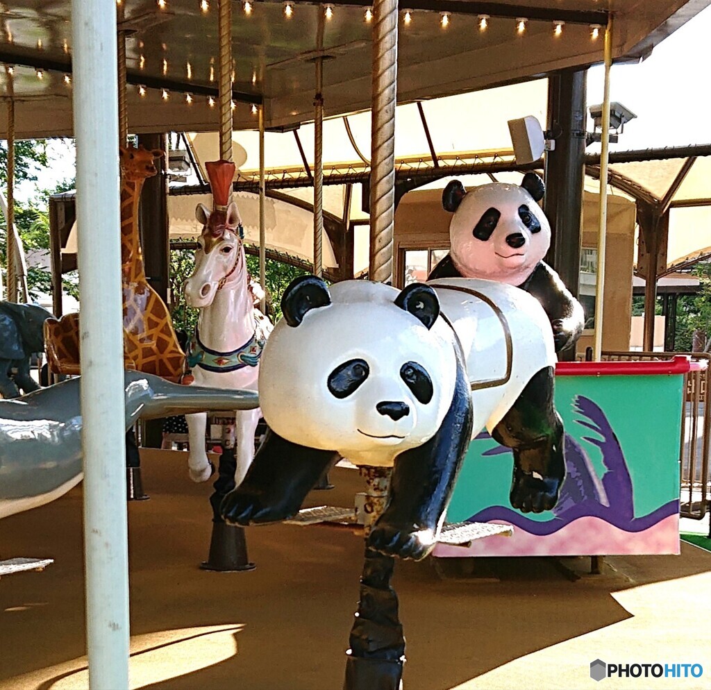 メリーゴーランドもパンダ