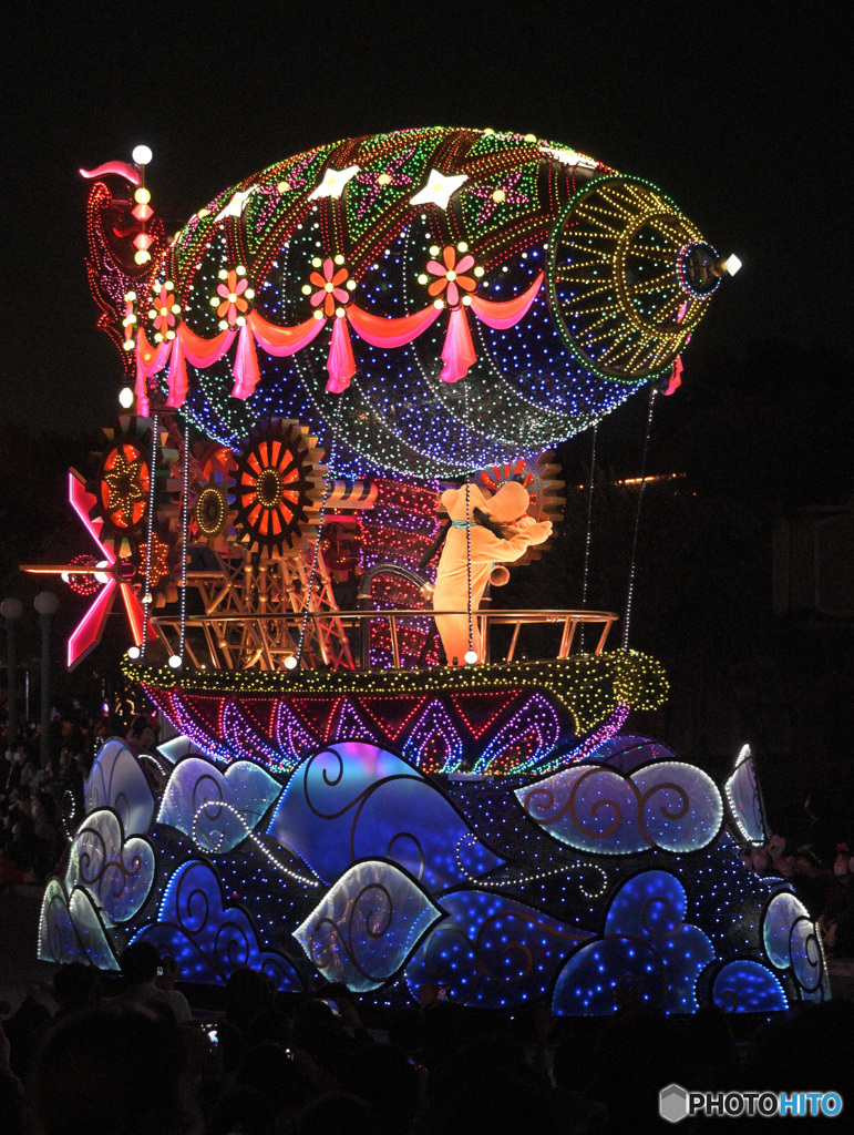 プルートのフロート