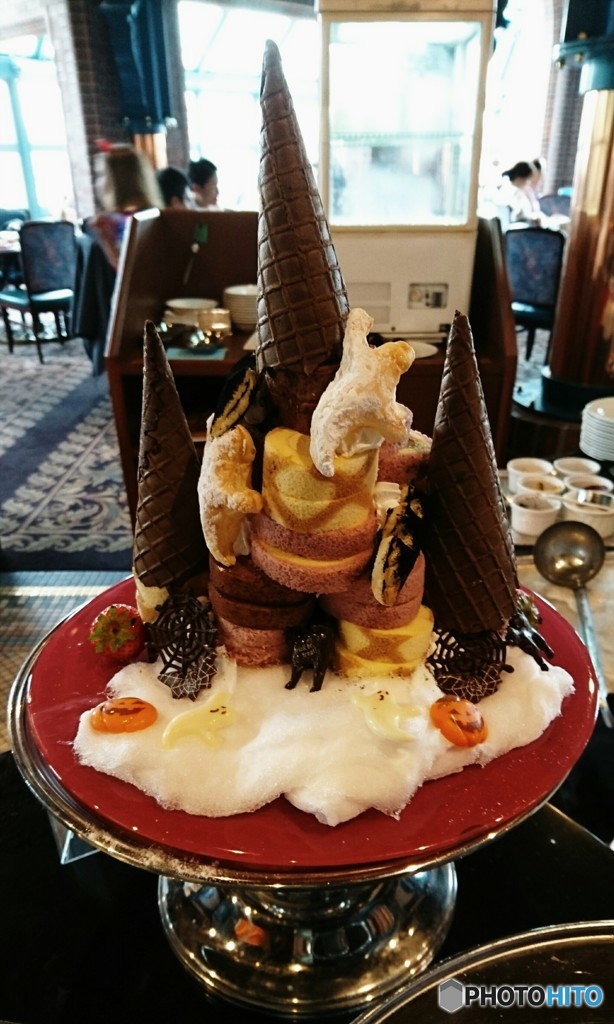ホグワーツ城型ケーキ
