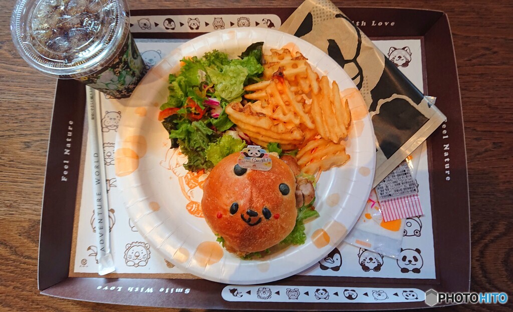 うめぇタルチキパンダバーガー