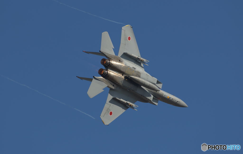 イーグルの機動飛行