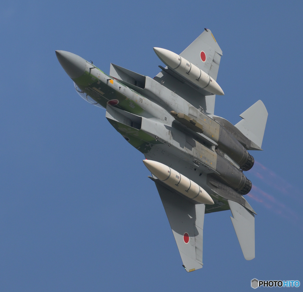イーグルの機動飛行