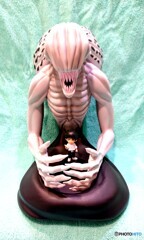 「失礼だな。純愛だよ。」