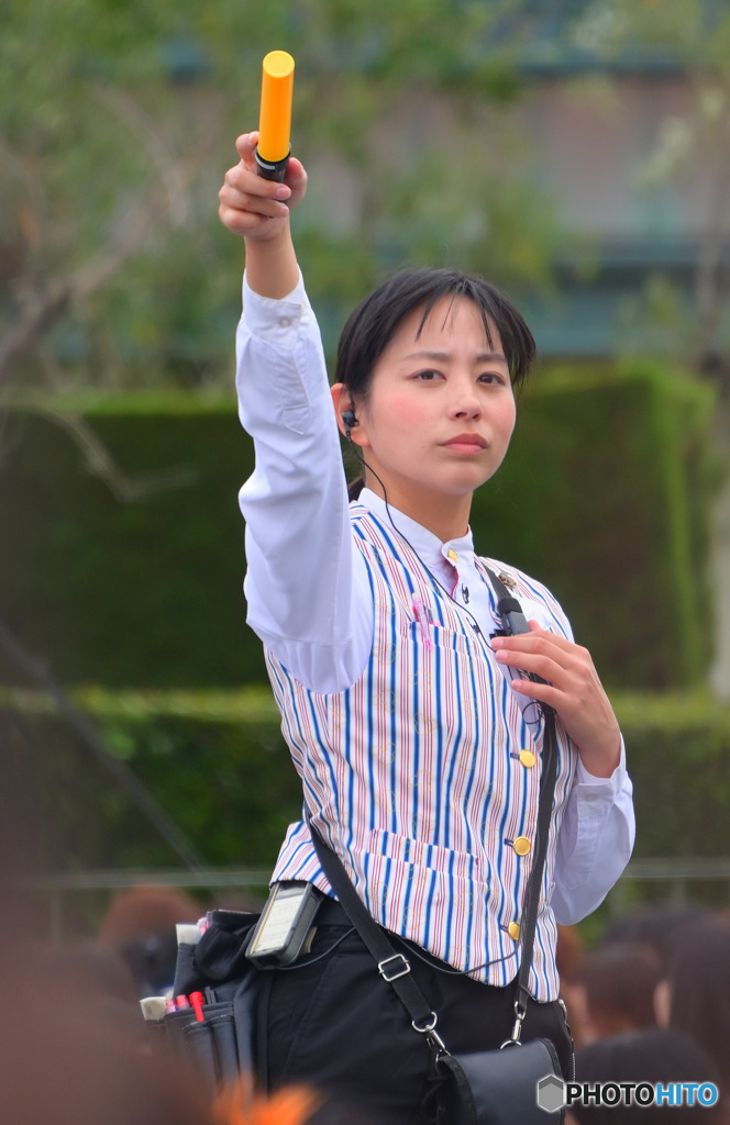 誘導係のお姉さん