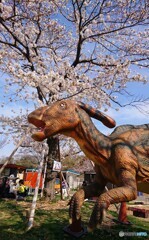 春のハドロサウルス