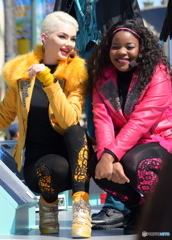 SINGERS