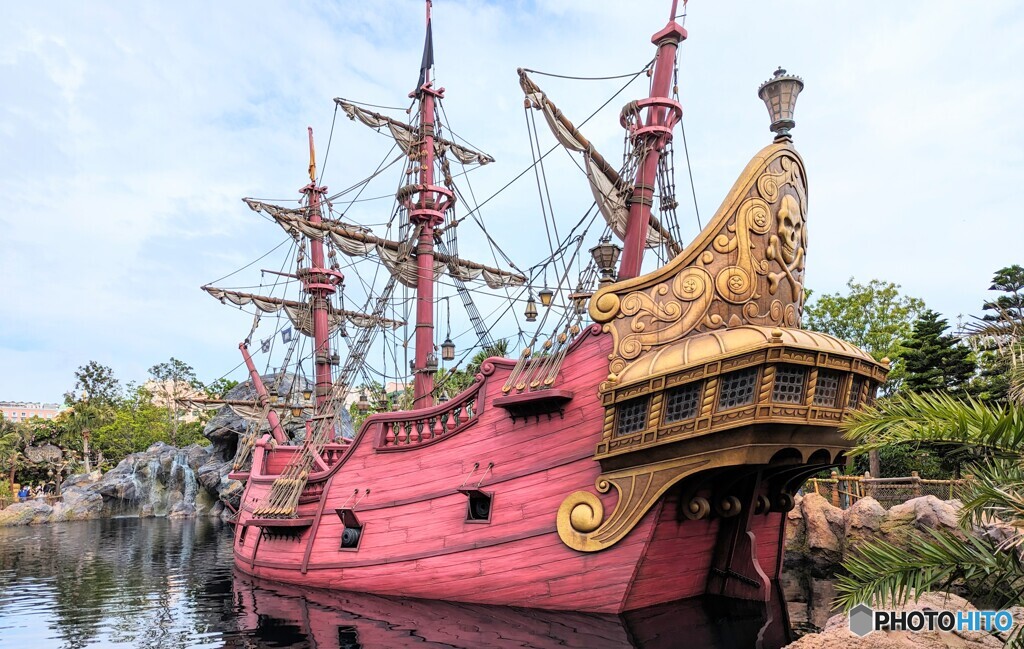 フック船長の海賊船