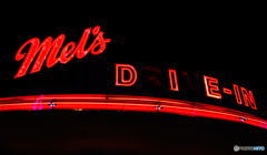 MEL’S　DIE-IN