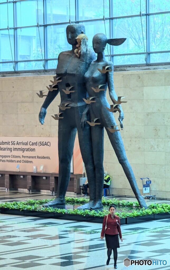 シンガポール空港にて