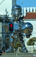 パチンコ店の看板坊や