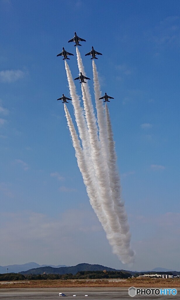 ブルーインパルスin築城基地