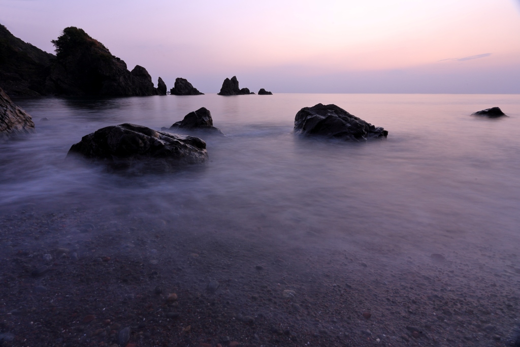 かはたれ時の海　～横浪半島、五色の浜～
