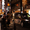メーテルさん、今夜はタクシーでお帰りですか？