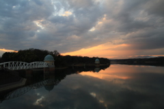 多摩湖の夕景