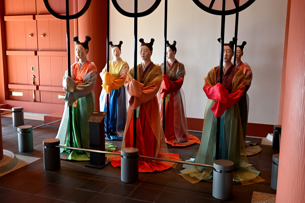 難波宮の大極殿